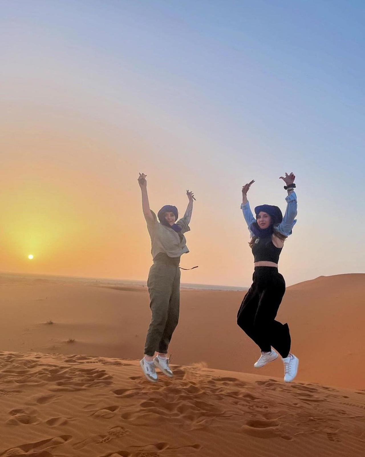Merzouga Camp&Sandboarding Bagian luar foto