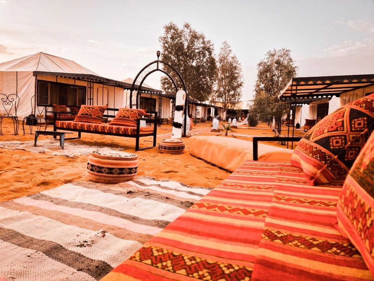 Merzouga Camp&Sandboarding Bagian luar foto
